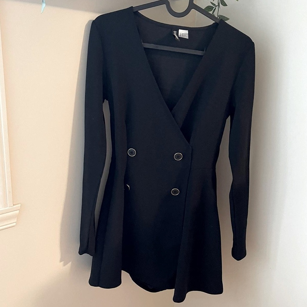 Longsleeve V neck romper